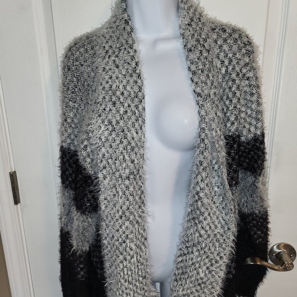 Johnny Becca Black & Grey Sweater Sz S
